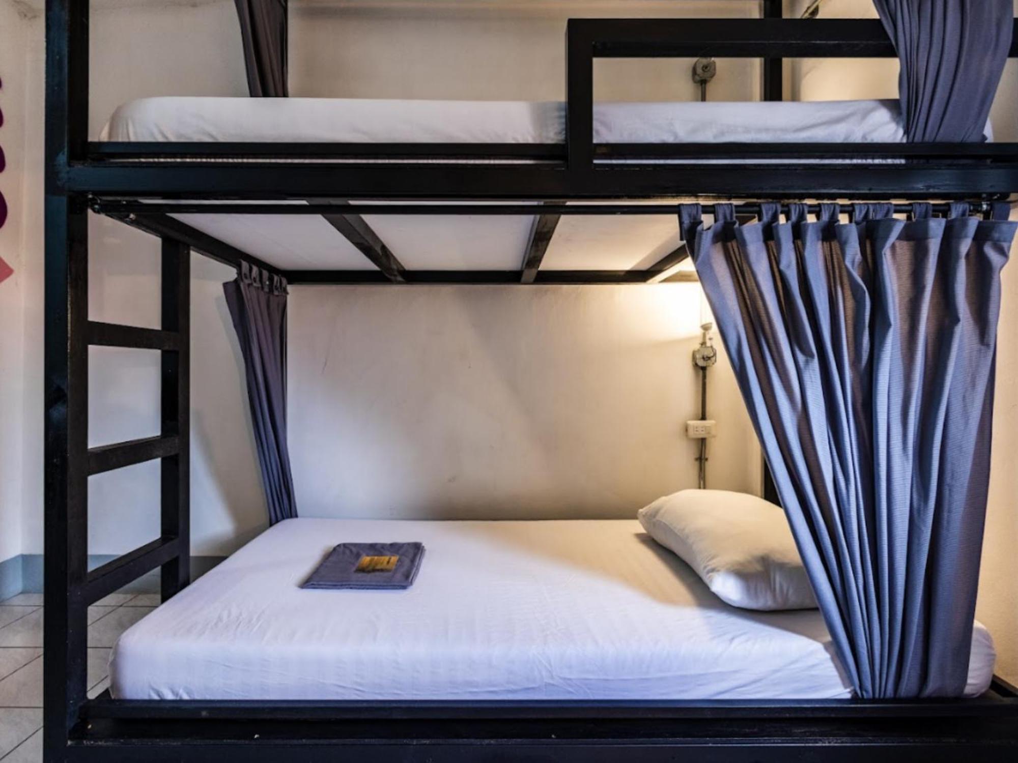 Mad Monkey Cebu City (Adults Only) Exteriör bild