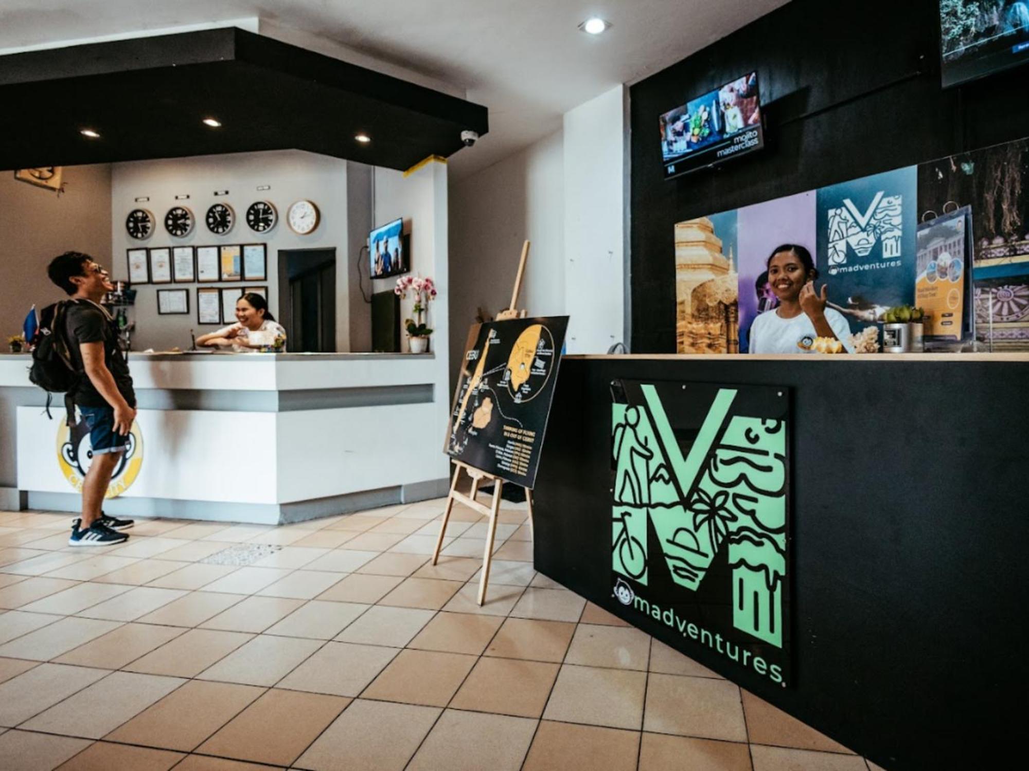 Mad Monkey Cebu City (Adults Only) Exteriör bild