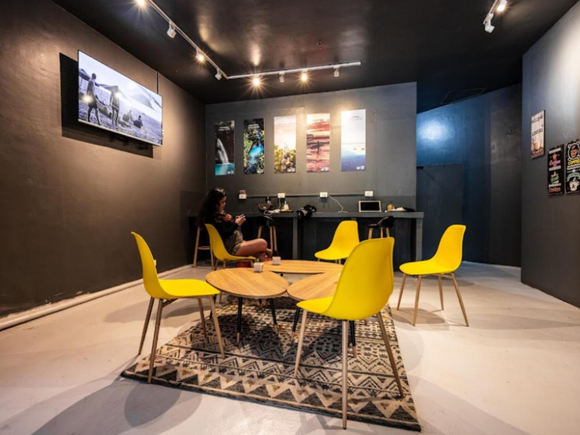 Mad Monkey Cebu City (Adults Only) Exteriör bild