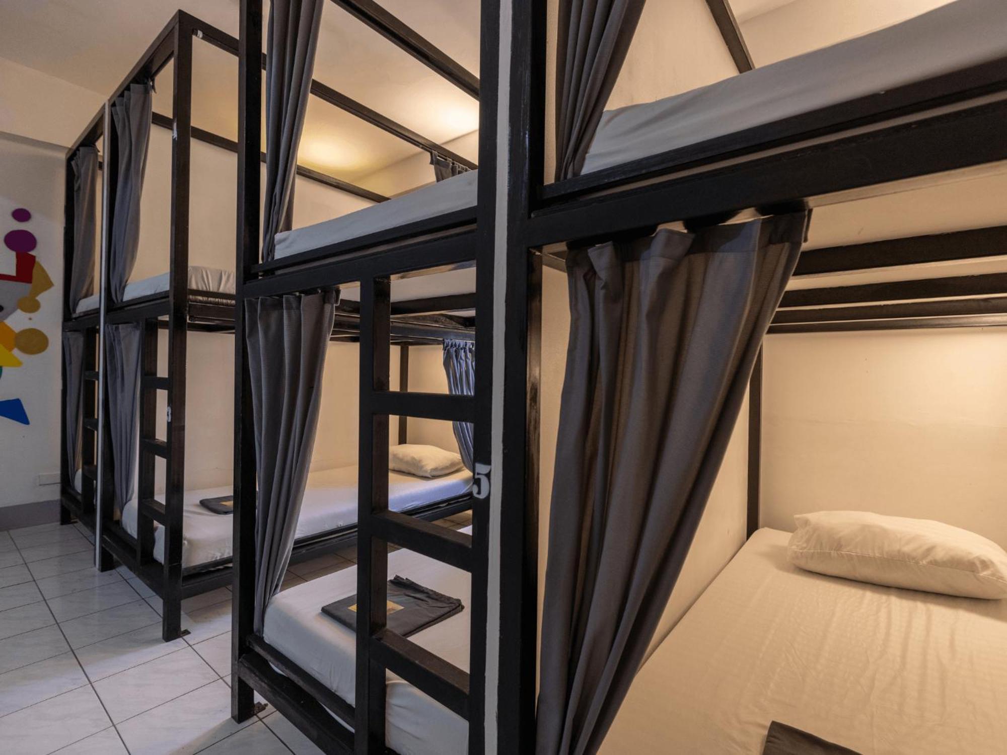 Mad Monkey Cebu City (Adults Only) Exteriör bild