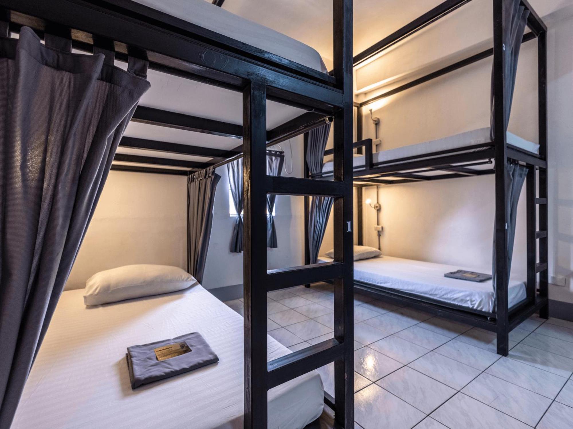 Mad Monkey Cebu City (Adults Only) Exteriör bild
